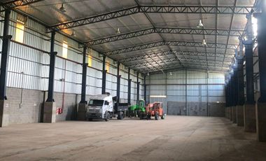Depósito en Alquiler de 2000 m2 en Benavidez