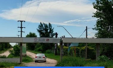 Quinta a estrenar en loteo Lagos del Leyes