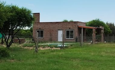 Quinta a estrenar en loteo Lagos del Leyes