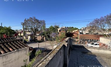 Venta PH 2 ambientes con patio en Don Bosco