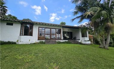CASA FINCA EN ARRIENDO RIONEGRO ANTIOQUIA; SECTOR OJO DE AGUA