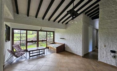 CASA FINCA EN ARRIENDO RIONEGRO ANTIOQUIA; SECTOR OJO DE AGUA