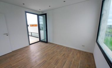 Casa en venta - 4 Dormitorios 3 Baños - 850Mts2 - El Naudir