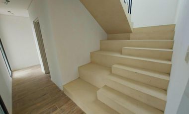 Casa en venta - 4 Dormitorios 3 Baños - 850Mts2 - El Naudir
