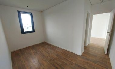 Casa en venta - 4 Dormitorios 3 Baños - 850Mts2 - El Naudir