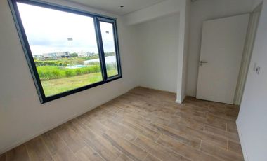 Casa en venta - 4 Dormitorios 3 Baños - 850Mts2 - El Naudir