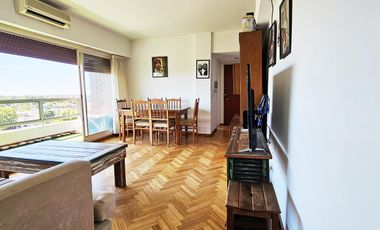 Departamento en venta San Fernando tres ambientes cochera piso alto