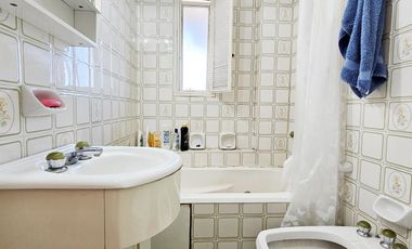 Departamento en venta San Fernando tres ambientes cochera piso alto