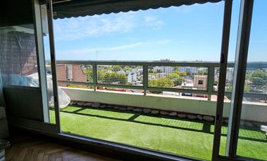 Departamento en venta San Fernando tres ambientes cochera piso alto