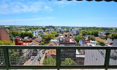 Departamento en venta San Fernando tres ambientes cochera piso alto