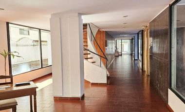 Departamento en venta San Fernando tres ambientes cochera piso alto