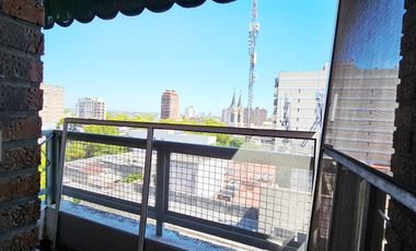 Departamento en venta San Fernando tres ambientes cochera piso alto