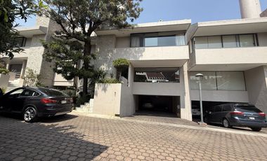 Se Renta Casa en condominio en Parques de la Herradura