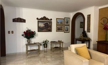 Venta apto en Santa Maria de los Angeles 129 m2