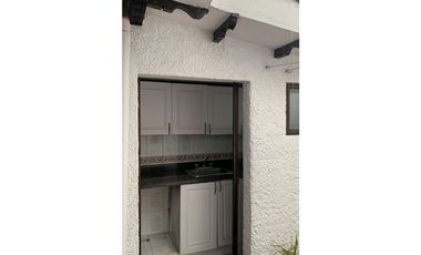 CASA EN VENTA, BARRIO LAS VILLAS