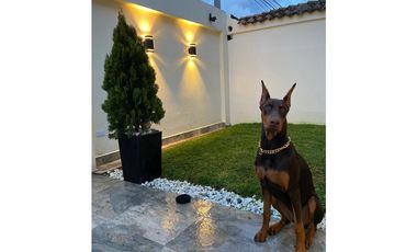 CASA EN VENTA, BARRIO LAS VILLAS