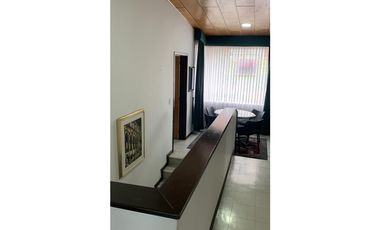 CASA EN VENTA, BARRIO LAS VILLAS