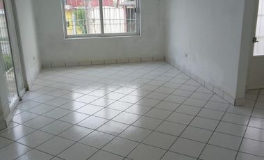 Casa en venta en Tlalnelhuayocan, Veracruz
