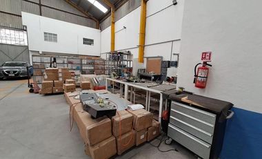 VENTA DE BODEGA SOBRE PASEO TOLLOCAN EN SANTA JUANITA TOLUCA