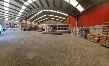 VENTA DE BODEGA SOBRE PASEO TOLLOCAN EN SANTA JUANITA TOLUCA