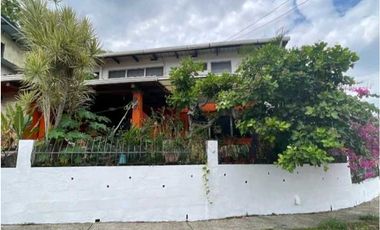 Venta de Casa Unifamiliar dos niveles en Betania.Cod-J257