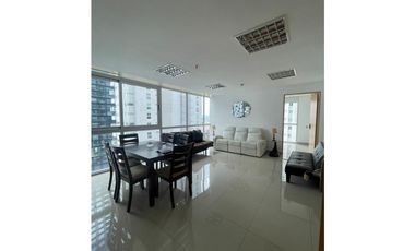 Venta de Oficina en Avenida Balboa, PH Colores de Bella Vista