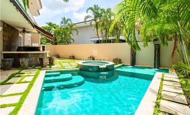 EN VENTA CASA EN RESIDENCIAL COSTA DE LAS PERLAS, COSTA DEL ESTE (2)