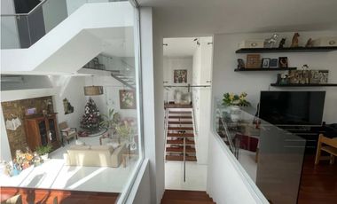 ALQUILO CASA LINEA BLANCA EN ALTOS DEL GOLF