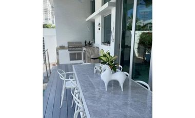ALQUILO CASA LINEA BLANCA EN ALTOS DEL GOLF
