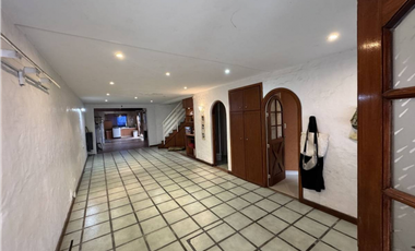 VENTA CASA 4 AMBIENTES CON PISCINA BARRIO LOS PINARES
