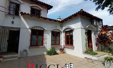 Casa en venta en Quilmes Residencial