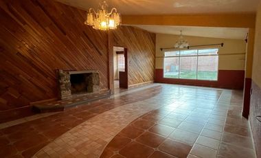 CASA EN RENTA