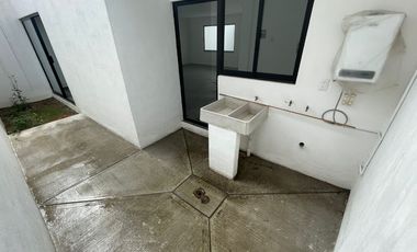RENTA DE HERMOSA CASA