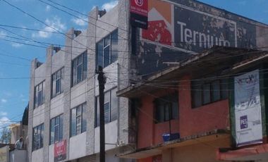 EDIFICIO EN VENTA Y RENTA!! SE RENTA POR ESPACIOS O COMPLETO!!