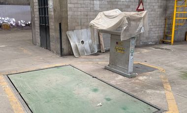 VENTA DE BODEGA DE 7000M2