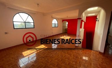 RENTA DE HERMOSA CASA