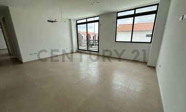 Venta Departamento de Estreno en Urb. Vilanova I.Zav