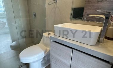 LUJOSA SUITE RIVA DI MARE