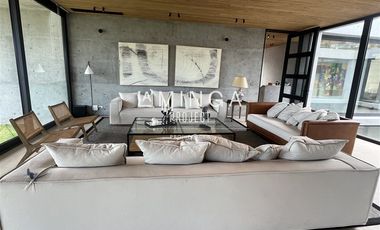 Casa en Arriendo en Piedra Roja
