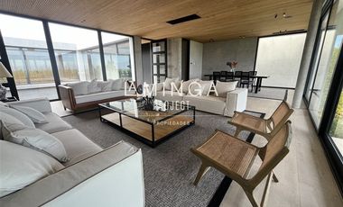 Casa en Arriendo en Piedra Roja