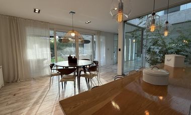 Casa en Los Castores