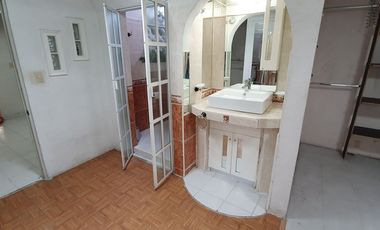 NUEVA SANTA MARIA, CLINICA EQUIPADA EN VENTA O RENTA, PERMISOS DE FUNCIONAMIENTO