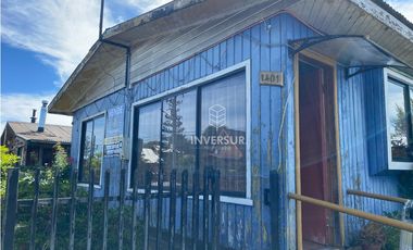 CASA CON AMPLIO TERRENO AL LADO TERMINAL DE BUSES RIO BUENO