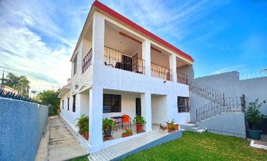 Casa a 1 cuadra del malecon