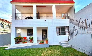 Casa a 1 cuadra del malecon
