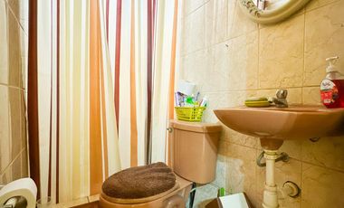 VENTA DE CASA DE TRES PISOS EN VENTANILLA ALTA