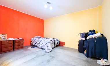 VENTA DE CASA DE TRES PISOS EN VENTANILLA ALTA