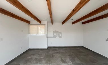 Casa en condominio en venta en Santa María, San Mateo Atenco, México