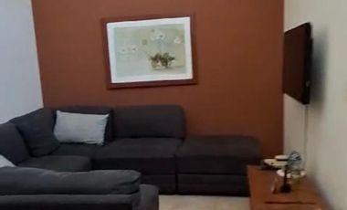 Casa en Satélite 5to sector, por el Parque del reloj