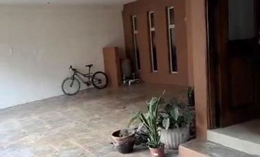 Casa en Satélite 5to sector, por el Parque del reloj